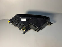 Laden Sie das Bild in den Galerie-Viewer, Frontscheinwerfer Skoda Karoq 57B941016A 57B9411015A LED Rechts oder Links SCH2774280144kv