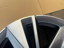 Load image into Gallery viewer, 1x Alufelge 17 Zoll 7.0" 5x112 57A601205AA Skoda Karoq Rim Wheel FEL7140110667db