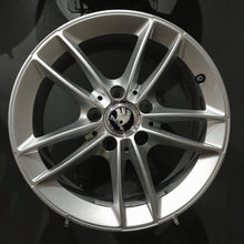 Laden Sie das Bild in den Galerie-Viewer, 4x Alufelge 16 Zoll 6.5" 5x112 44ET A1774010100 Mercedes-Benz Superb III Octavia FEL2458086273po