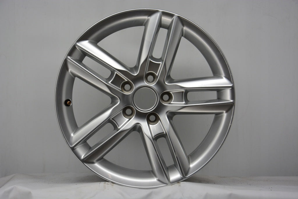 1x Alufelge 17 Zoll 7.5" 5x112 56ET Glanz Silber 8P0601025BQ Audi Rim Wheel FEL3139411129ti