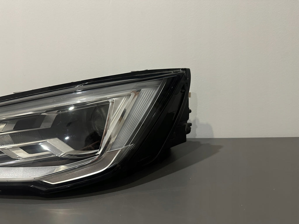 Frontscheinwerfer Audi A1 8XA941005 LED Links Scheinwerfer Headlight