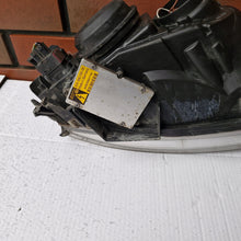 Laden Sie das Bild in den Galerie-Viewer, Frontscheinwerfer Saab 93 9-3 Xenon Links Scheinwerfer Headlight