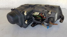 Load image into Gallery viewer, Frontscheinwerfer VW Passat 3B79411015 1EL008340-01 Xenon Links Headlight