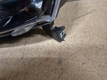 Laden Sie das Bild in den Galerie-Viewer, Frontscheinwerfer Dacia Spring 266052417R LED Links Scheinwerfer Headlight SCH9547618397vg