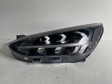 Laden Sie das Bild in den Galerie-Viewer, Frontscheinwerfer Ford Focus MX7B-13E015-EB LED Links Scheinwerfer Headlight