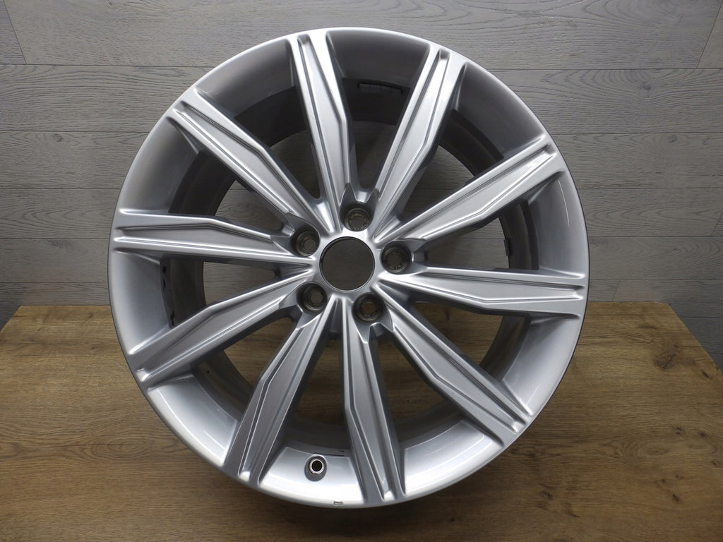 1x Alufelge 19 Zoll 8.5" 5x112 40ET Glanz Silber 4K0601025G Audi A6 Rim Wheel