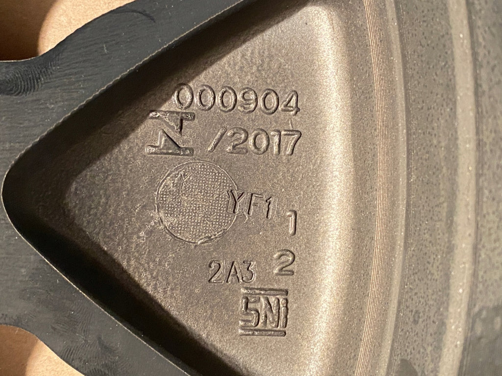 1x Alufelge 18 Zoll 7.0" 5x114.3 38ET Mitsubishi Outlander Rim Wheel FEL6551589872bi