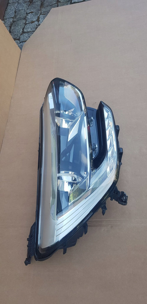Frontscheinwerfer Renault Megane IV 260100506R LED Rechts Scheinwerfer Headlight SCH9398834833to