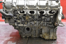 Load image into Gallery viewer, Motor BMW F01 N63B44A 4.4 407PS 2008 Benzin Engine Unkomplett MOT4828021903ih