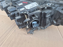 Laden Sie das Bild in den Galerie-Viewer, Frontscheinwerfer BMW 5 G31 G30 9850581-06 Links Scheinwerfer Headlight SCH9840507170yc