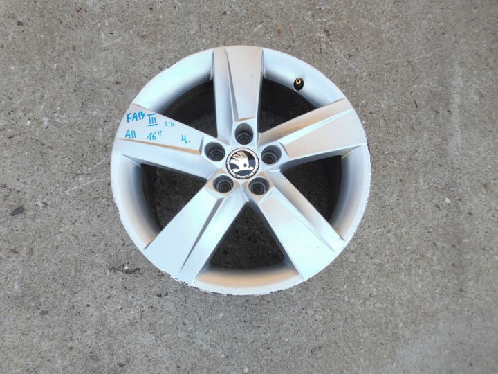 1x Alufelge 16 Zoll 7.0" 5x100 46ET Glanz Silber 6V0601025 Skoda Fabia Iii FEL5400548680fc