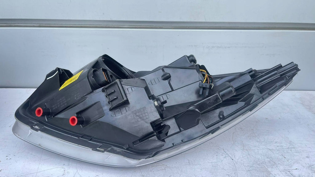 Frontscheinwerfer Kia Venga 921021P000 Rechts Scheinwerfer Headlight