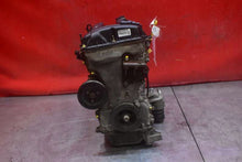 Laden Sie das Bild in den Galerie-Viewer, Motor Dodge Jeep VW Caliber ECE 1.8 150PS 2006 Diesel Engine Unkomplett