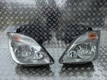 Laden Sie das Bild in den Galerie-Viewer, Frontscheinwerfer Mercedes-Benz Sprinter A9068200261 Ein Satz Headlight SCH8276412977mx