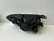 Laden Sie das Bild in den Galerie-Viewer, Frontscheinwerfer Mitsubishi Pajero MCJ16104 Links Scheinwerfer Headlight