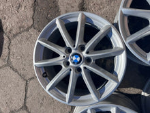 Laden Sie das Bild in den Galerie-Viewer, 4x Alufelge 16 Zoll 7.0" 5x112 52ET Glanz Silber 6855080 BMW F45 F46 Rim Wheel FEL4437874305sy