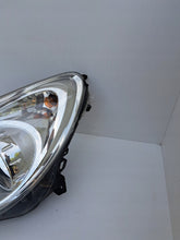 Laden Sie das Bild in den Galerie-Viewer, Frontscheinwerfer Opel Corsa 13186381 Ein Stück (Rechts oder Links) Headlight SCH8527237849iy