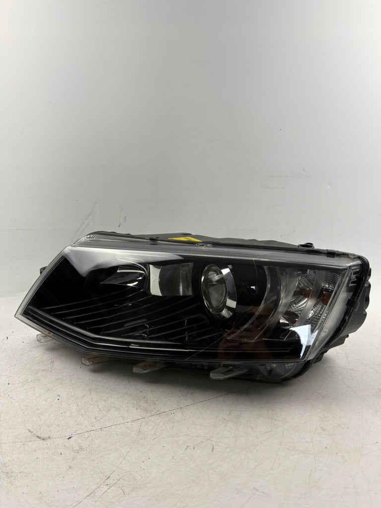 Frontscheinwerfer Skoda Octavia III 5E1941015B Xenon Links Headlight SCH8694009350mr