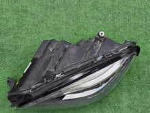 Load image into Gallery viewer, Frontscheinwerfer Mercedes-Benz W166 A1668202859 Bi-Xenon Links Headlight