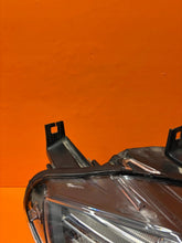 Laden Sie das Bild in den Galerie-Viewer, Frontscheinwerfer BMW X6 E71 7287010-01 Xenon Rechts Scheinwerfer Headlight SCH9555174004sd