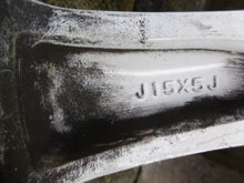 Load image into Gallery viewer, 1x Alufelge 15 Zoll 5.0" 4x100 46ET Mitsubishi Space Star Rim Wheel FEL8908677768ys
