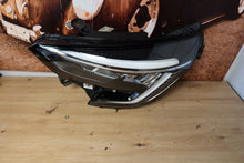 Laden Sie das Bild in den Galerie-Viewer, Frontscheinwerfer Renault Clio V 260607647R LED Links Scheinwerfer Headlight SCH9339173636uw
