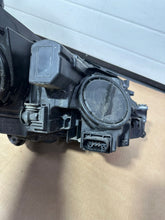 Laden Sie das Bild in den Galerie-Viewer, Frontscheinwerfer Mercedes-Benz W213 A2138202161 Links Scheinwerfer Headlight SCH1341456960nx