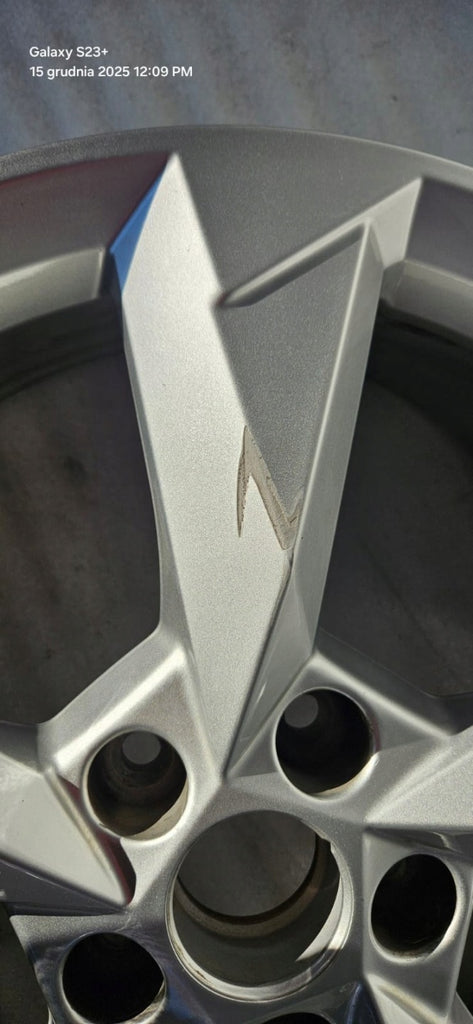 1x Alufelge 19 Zoll 7.0" 5x112 43ET Glanz Silber 83A601025N Audi Q3 Rim Wheel FEL8490405422zo