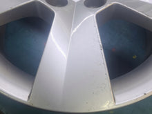 Load image into Gallery viewer, 1x Alufelge 15 Zoll 6.0" 5x100 38ET 5JA601025L Skoda Fabia Iii Rim Wheel FEL8273920802gf