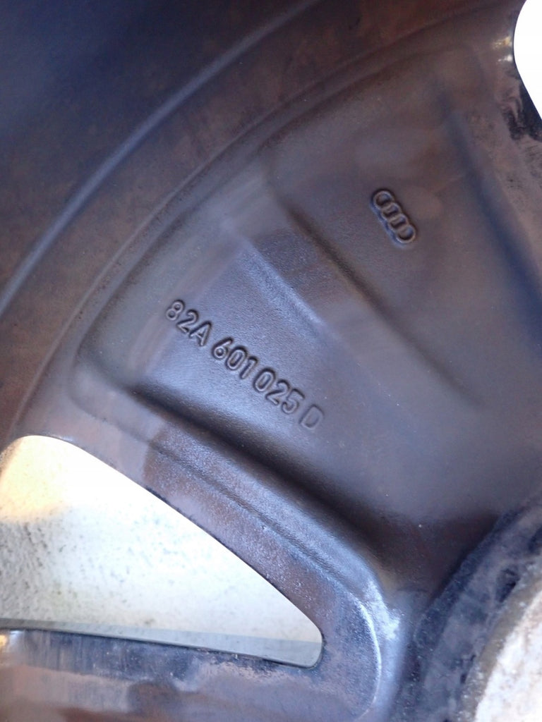 1x Alufelge 16 Zoll 6.5" 5x100 40ET Glanz Graphit 82A601025D Audi A1 Gba Gbh FEL5566556628xt