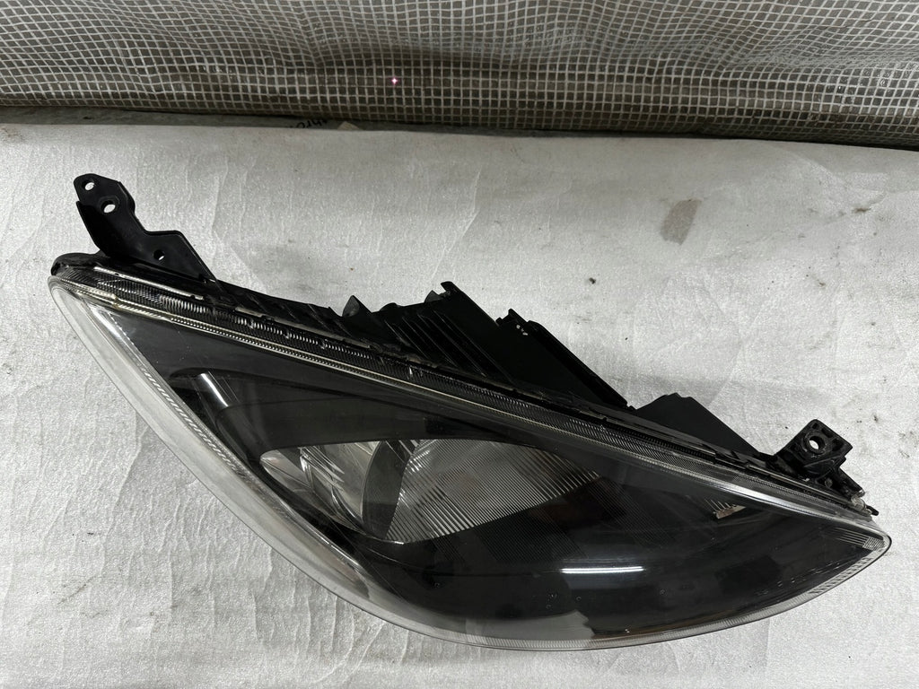 Frontscheinwerfer Mazda II Rechts Scheinwerfer Headlight