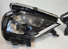 Laden Sie das Bild in den Galerie-Viewer, Frontscheinwerfer Citroën C4 III 73374698 Rechts Scheinwerfer Headlight SCH3484334167uz