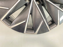 Load image into Gallery viewer, 1x Alufelge 18 Zoll 8.0&quot; 5x112 44ET Glanz Schwarz 3V0601025B Skoda Superb Iii