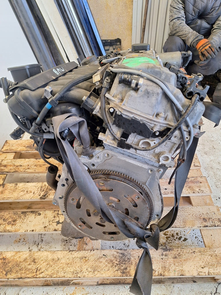 Motor BMW 5 E60 E61 N53B25 2.5 175PS 140kW 166TKm Benzin Engine Unkomplett