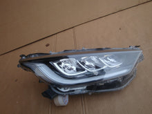 Load image into Gallery viewer, Frontscheinwerfer Toyota Yaris LED Rechts Scheinwerfer Headlight