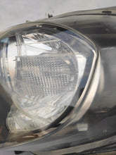 Laden Sie das Bild in den Galerie-Viewer, Frontscheinwerfer BMW X5 E70 Xenon Links Scheinwerfer Headlight SCH7110727861tr