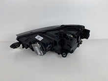 Laden Sie das Bild in den Galerie-Viewer, Frontscheinwerfer Skoda Scala 657941016A Full LED Rechts Scheinwerfer Headlight SCH6682132326vj
