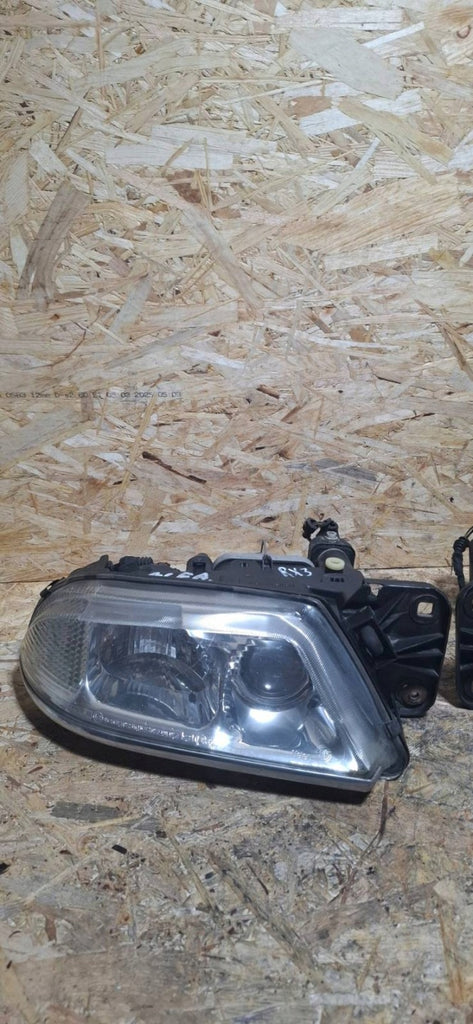 Frontscheinwerfer Alfa Romeo 166 Ein Satz Scheinwerfer Headlight SCH3232041658ao