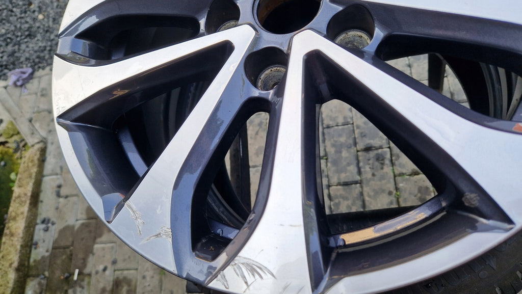 1x Alufelge 16 Zoll 6.5" 5x114.3 44ET Glanz Graphit 403004651R Renault Rim Wheel