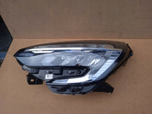 Laden Sie das Bild in den Galerie-Viewer, Frontscheinwerfer Renault Clio V 260609987R LED Links Scheinwerfer Headlight