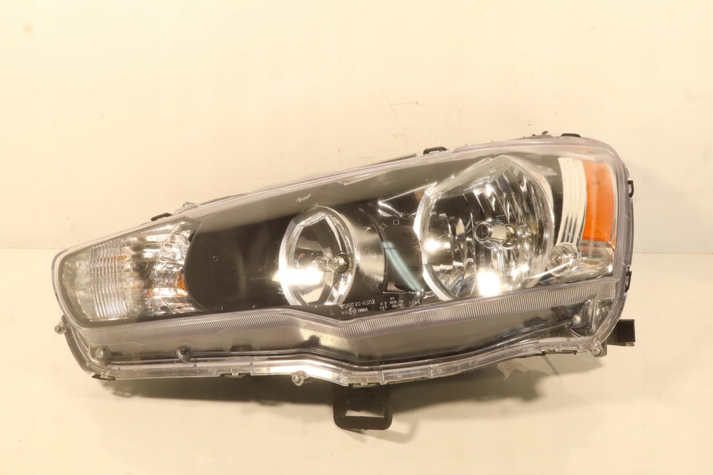 Frontscheinwerfer Mitsubishi Lancer I 20-B302 Links Scheinwerfer Headlight SCH6795316893sk
