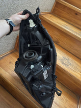 Load image into Gallery viewer, Frontscheinwerfer Toyota Yaris Links Scheinwerfer Headlight