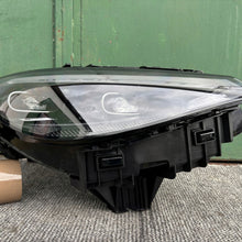 Laden Sie das Bild in den Galerie-Viewer, Frontscheinwerfer Smart P8894546759 7101000316012T231202 Rechts Headlight SCH9330421598lo