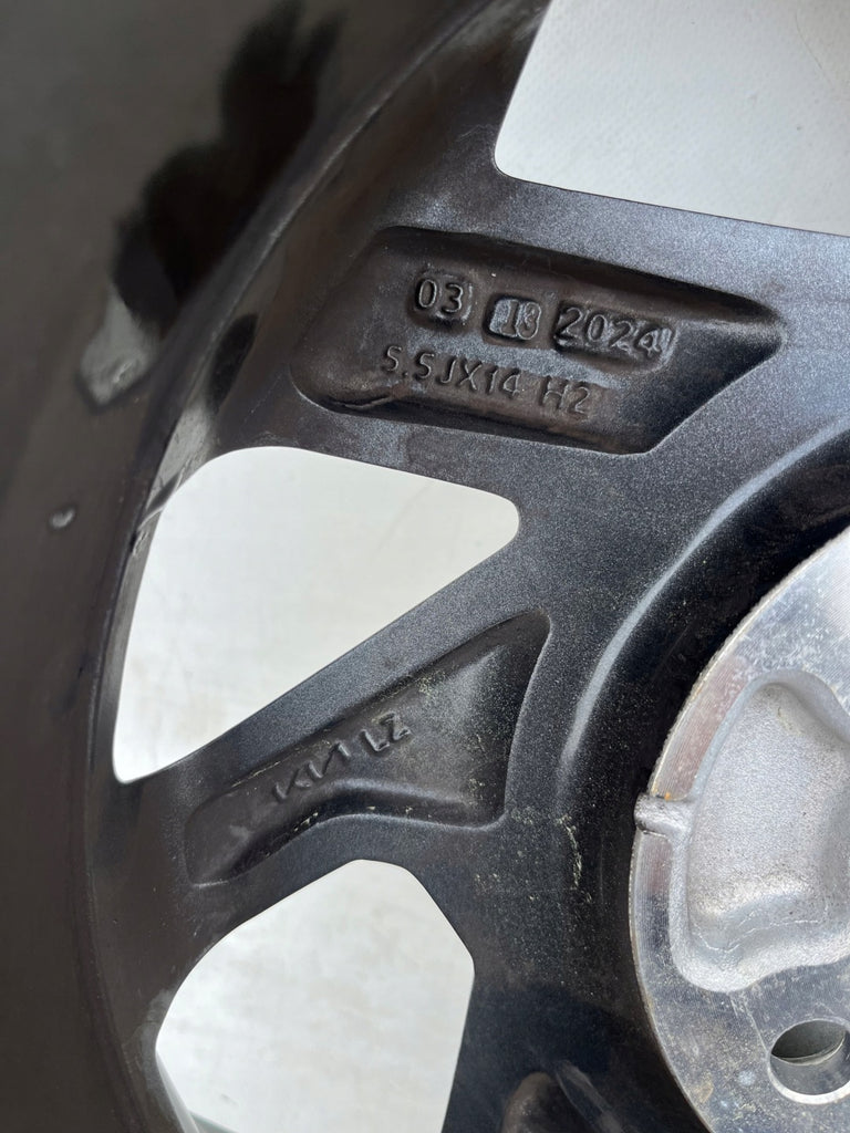 1x Alufelge 14 Zoll 5.5" 4x100 45ET Matt Silber 52910-G6850 Kia Picanto FEL9301578685ku