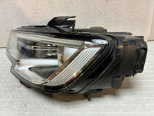 Laden Sie das Bild in den Galerie-Viewer, Frontscheinwerfer Audi A3 8V0941043E Xenon Links Scheinwerfer Headlight SCH6451019735cw