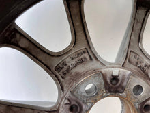Load image into Gallery viewer, 1x Alufelge 18 Zoll 8.5" 5x120 47ET Glanz Silber 6796251 BMW 4 F36 Rim Wheel FEL9095948883nz