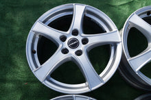 Load image into Gallery viewer, 4x Alufelge 17 Zoll 6.5" 5x112 41ET Glanz Silber Audi B8 I Superb Tiguan Passat FEL6182001290uj