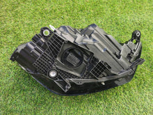 Load image into Gallery viewer, Frontscheinwerfer Audi A1 82A941033D Full LED Links Scheinwerfer Headlight