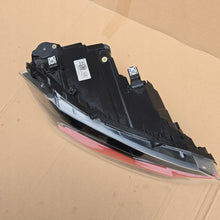 Laden Sie das Bild in den Galerie-Viewer, Frontscheinwerfer VW Polo 2G1941036G LED Rechts Scheinwerfer Headlight SCH8986360885lj