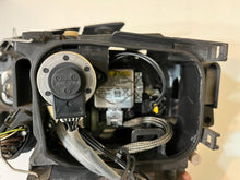 Laden Sie das Bild in den Galerie-Viewer, Frontscheinwerfer VW Passat 89312660 Xenon Rechts Scheinwerfer Headlight SCH2086489300bq